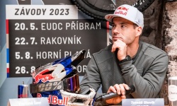 komp_Tomáš Slavík.jpg
